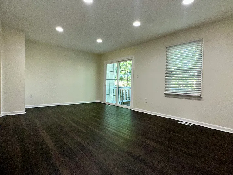 9073 Reynolds Pl — Photo 13