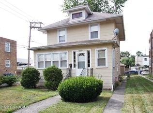 2417 Lewis St, Blue Island, IL 60406