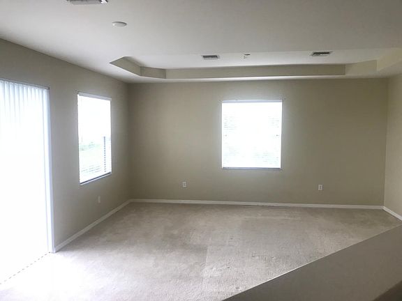 3rd image of 718 Jaguar Blvd