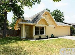 5418 Vista Run Dr, San Antonio, TX 78247