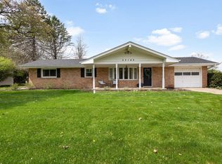 53145 Oakton Dr, South Bend, IN 46635
