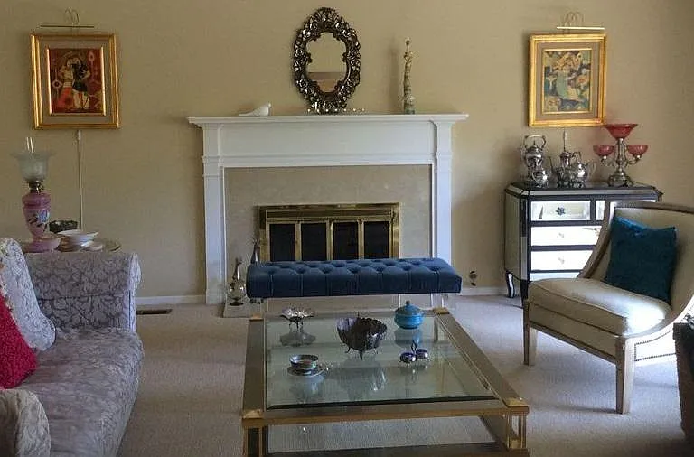 Large master bedroom looking to the pool.