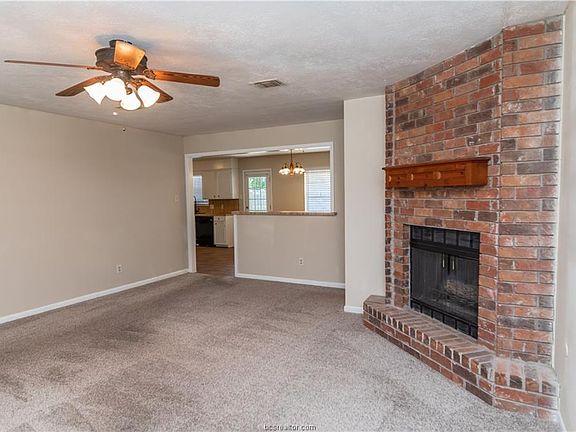 5th image of 4318 Meadowbrook Dr