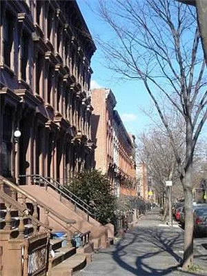 Rented by City Connections Realty | media 4