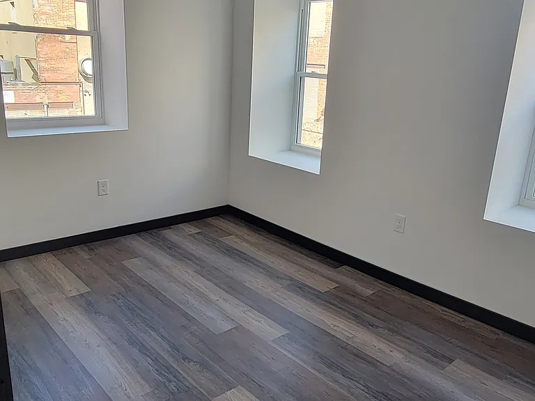 121 Penn Ave #206 — Photo 7
