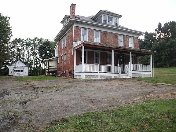 2nd image of 847 Old National Pike