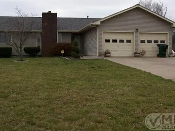 1005 Pin Oak Dr, Hopkinsville, KY 42240