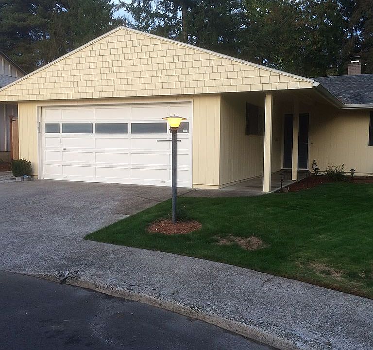 2nd image of 11950 SW King James Pl