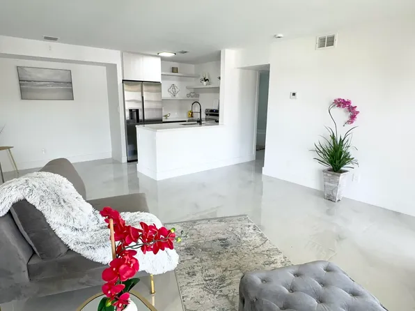 10033 Winding Lake Rd APT 204, Fort Lauderdale, FL 33351