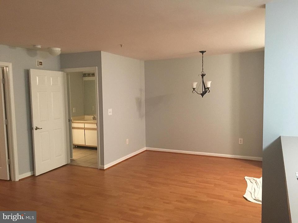 2nd image of 501 Mathias Hammond Way APT 103