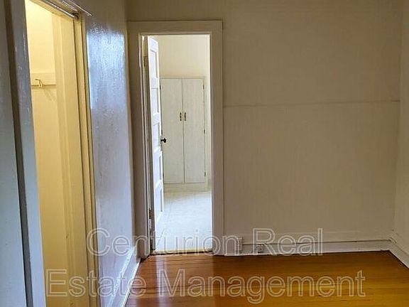 3rd image of 1358 Chemeketa St NE APT 2