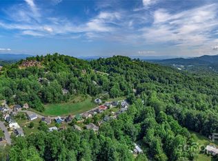 62 Destination Dr, Asheville, NC 28806