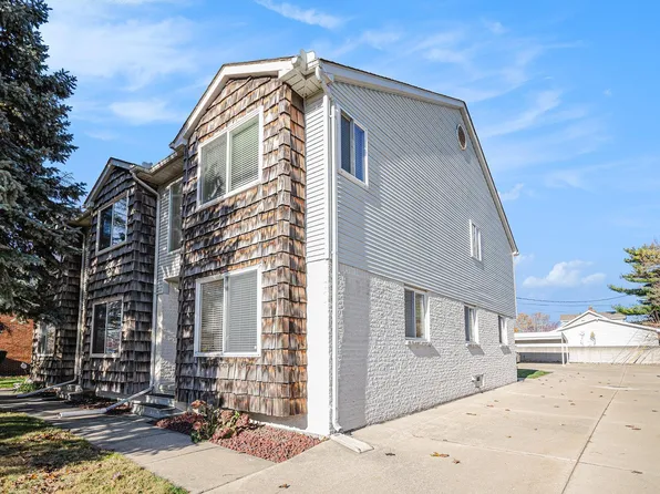 22229 E Eleven Mile Rd, Saint Clair Shores, MI 48081