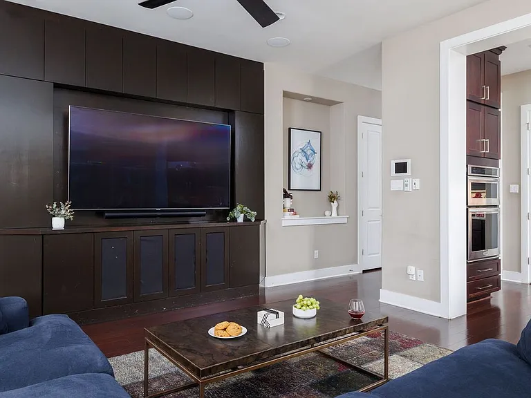5206 Woodrow Ave — Photo 14