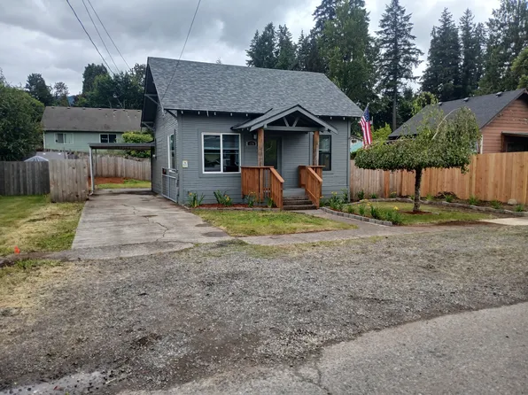 170 SE Grove St, Mill City, OR 97360