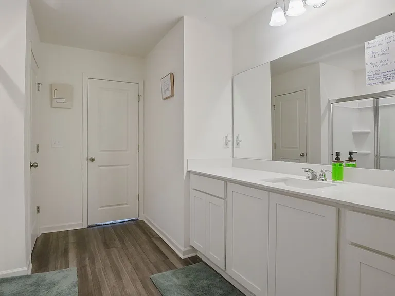 530 Cessna Dr — Photo 38