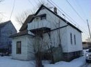 2421 W Cypress St, Milwaukee, WI 53206