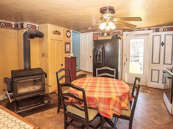 2nd image of 14735 Montresor Rd