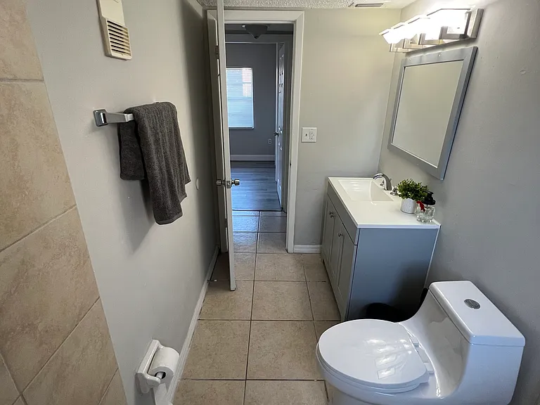 1912 Honour Rd #2 — Photo 17