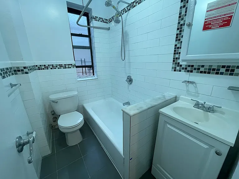 32-82 30th St #1B — Photo 6
