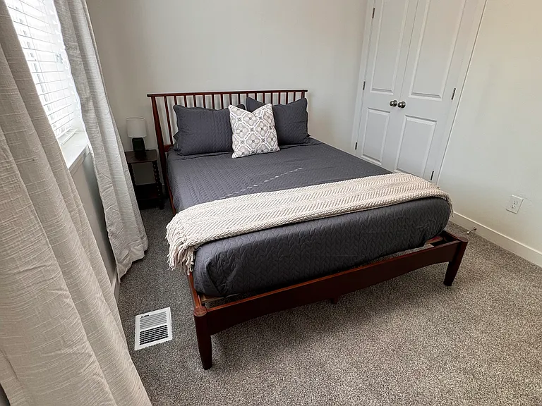 860 Place Townhomes — Photo 42