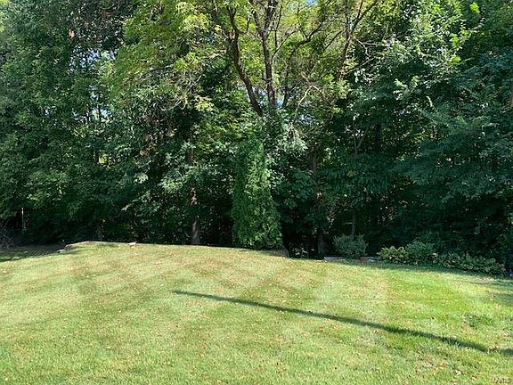 2nd image of 1659 Carey Ct