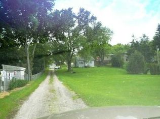 2617 O Ave NW, Cedar Rapids, IA 52405