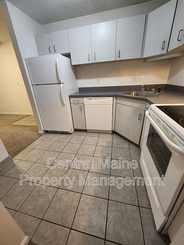2 bed, 1.0 bath, 1000 sqft, $1,450 — Photo 4