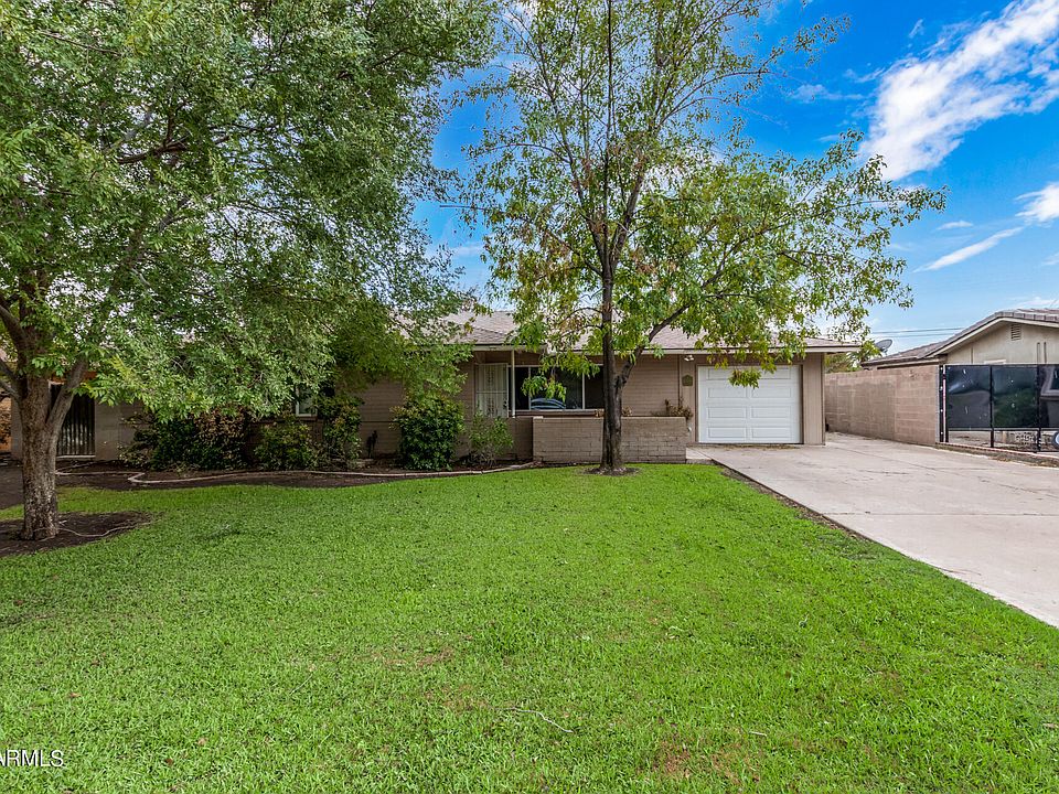 1st image of 519 E BROADMOR Drive