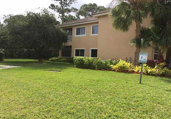Home For Sale In Pga Village