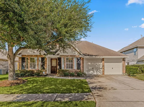 6107 Hubbell Dr, Pearland, TX 77584