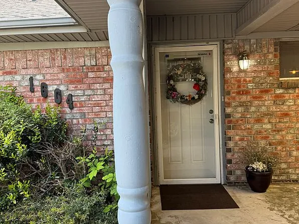 1604 S 5th St, McAlester, OK 74501