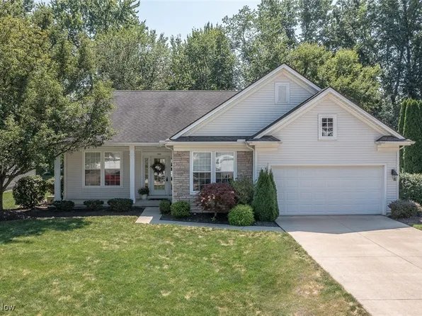 32881 Titus Hill Ln, Avon Lake, OH 44012