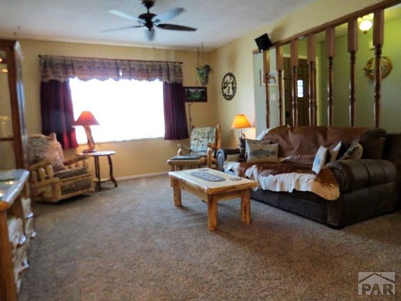 5th image of 22 Villa Dr