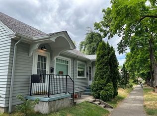 2047 SE 16th Ave, Portland, OR 97214