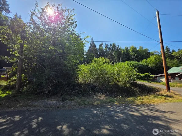 929 Duffy St, Aberdeen, WA 98520