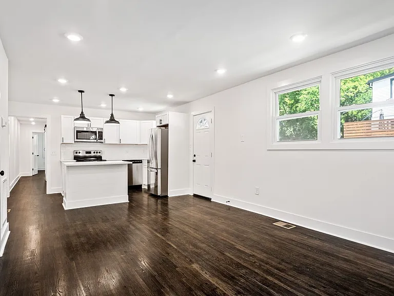 1402 Montgomery Ave #B — Photo 27