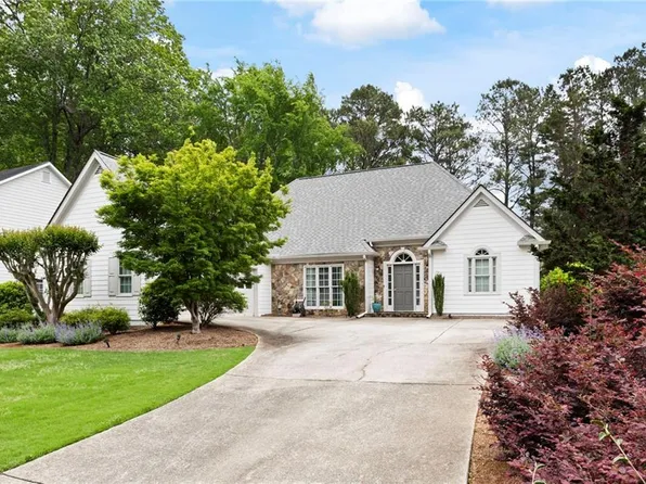 5042 Southland Dr, Woodstock, GA 30188