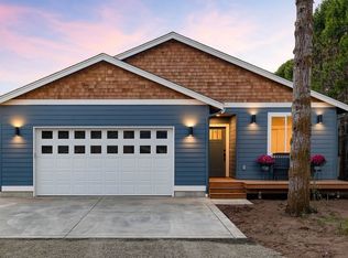 1998 N Wahanna Rd, Seaside, OR 97138