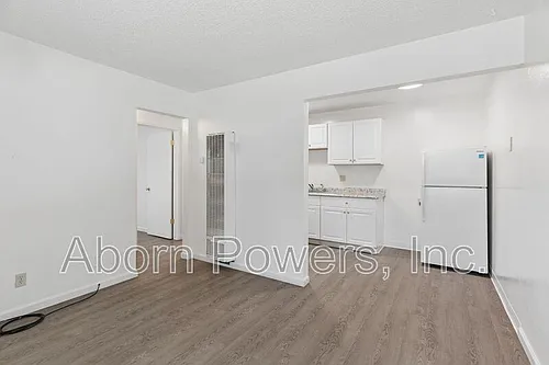 2807 Manor Dr #3 Photo 1