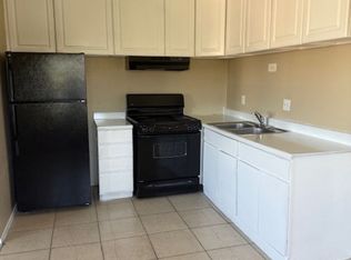 717 Lilly Ln #19C, Las Vegas, NV 89101