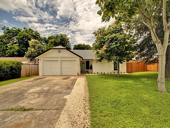2nd image of 1301 Glenwood Dr