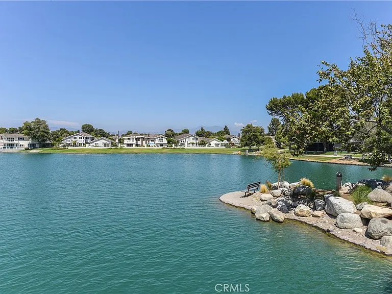 76 Fairlake #23 — Photo 68