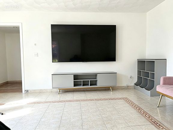 5th image of 52 Clarendon St