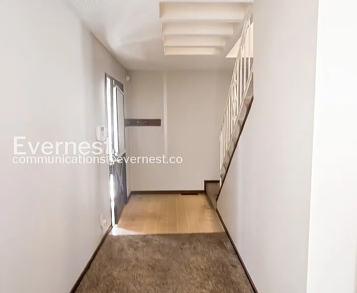 2356 S Crysler Ave — Photo 9