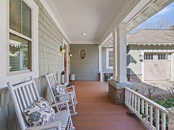 4th image of 16031 Little Ray Ct
