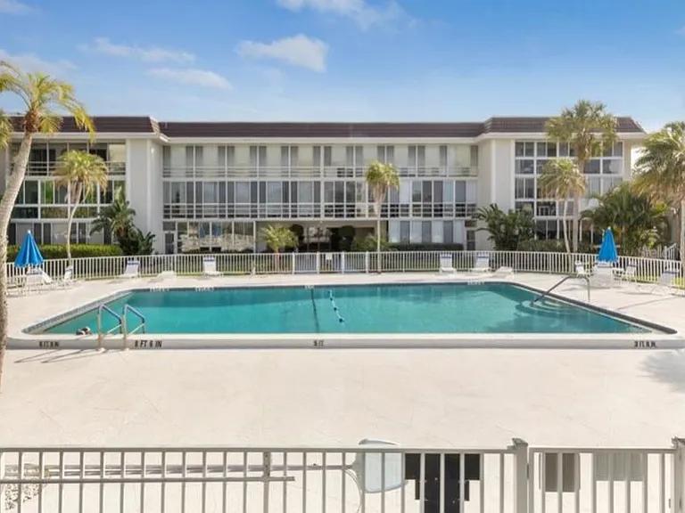 2110 Benjamin Franklin Dr #501 — Photo 24