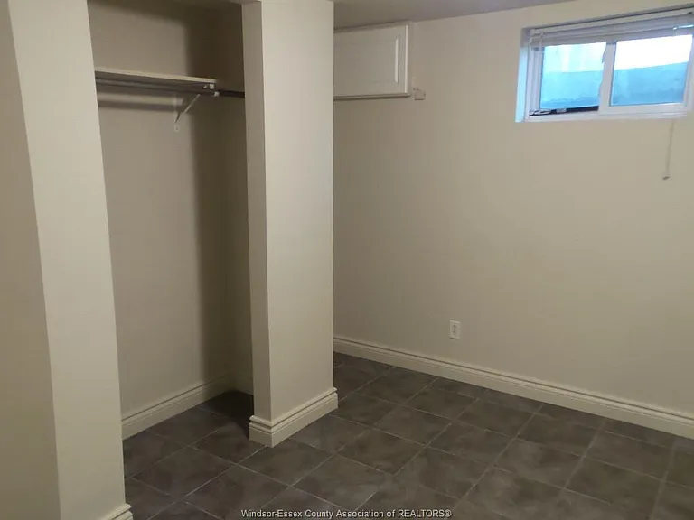 2163 College Ave — Photo 20
