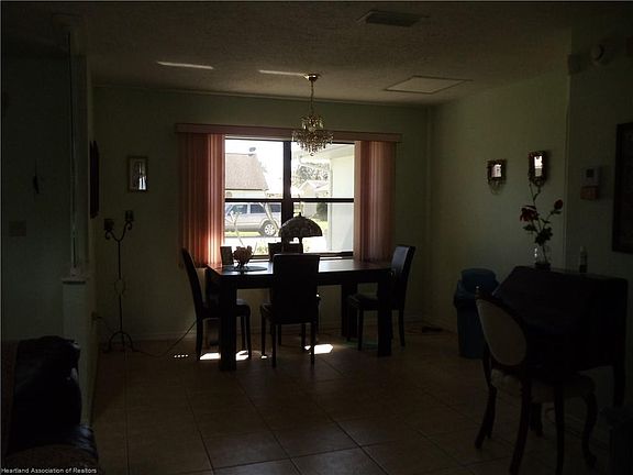 2nd image of 3021 Ash St