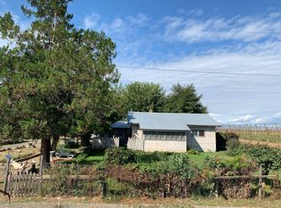 1590 Becker Rd, Toppenish, WA 98948